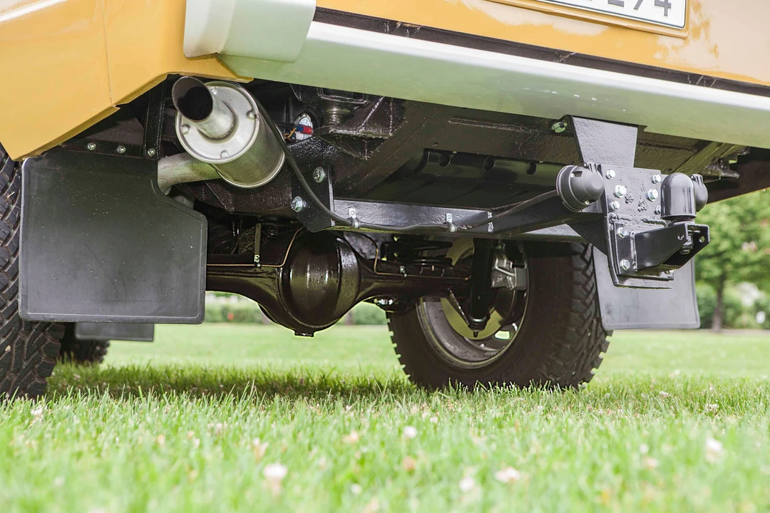 Land Rover Range Rover Classic - Image 13 of 18