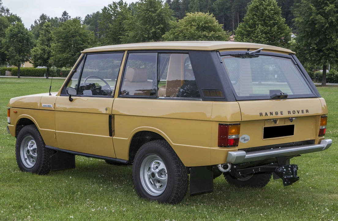Land Rover Range Rover Classic - Image 2 of 18