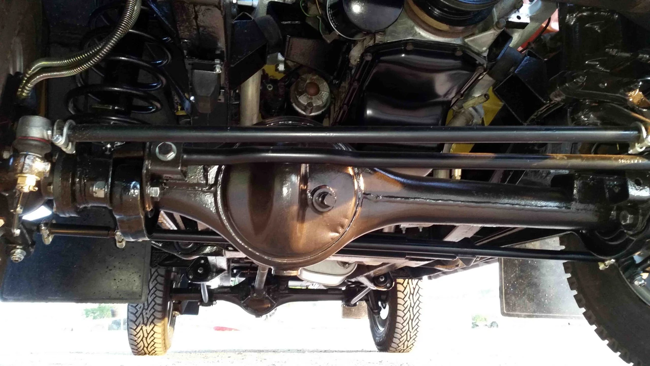 Land Rover Range Rover Classic - Image 17 of 18