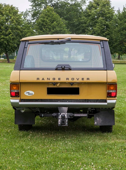 Land Rover Range Rover Classic - Image 4 of 18