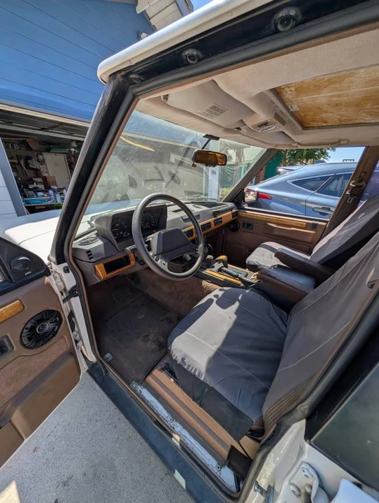 1993 Land Rover Range Rover Classic - Image 10 of 24