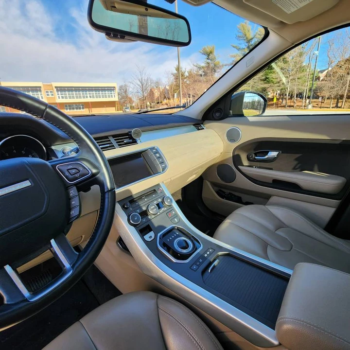 2015 Land Rover Range Rover Evoque 1st Gen - Image 20 of 24