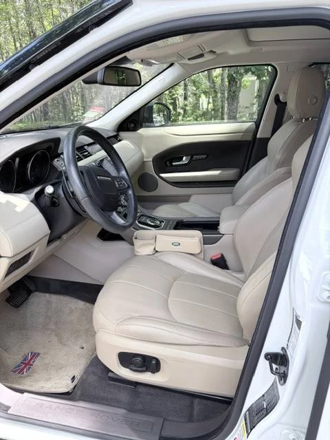 2019 Land Rover Range Rover Evoque 2nd Gen - Image 8 of 10