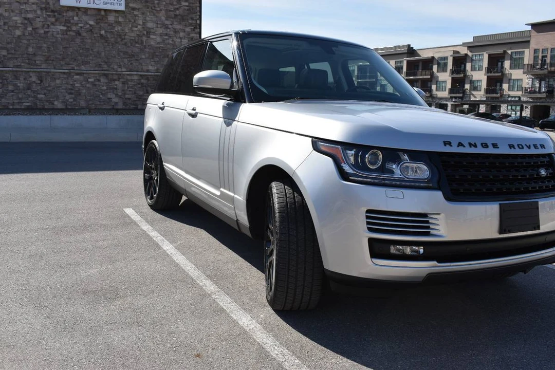 2015 Land Rover Range Rover L405 - Image 2 of 12