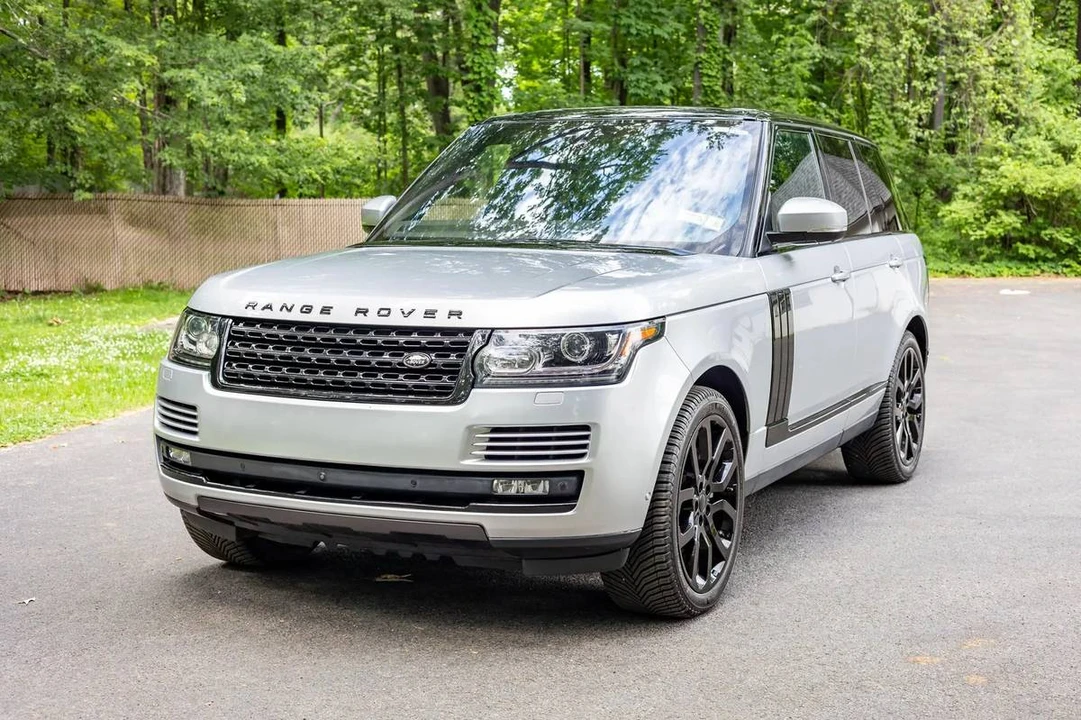 2017 Land Rover Range Rover L405 - Image 6 of 24