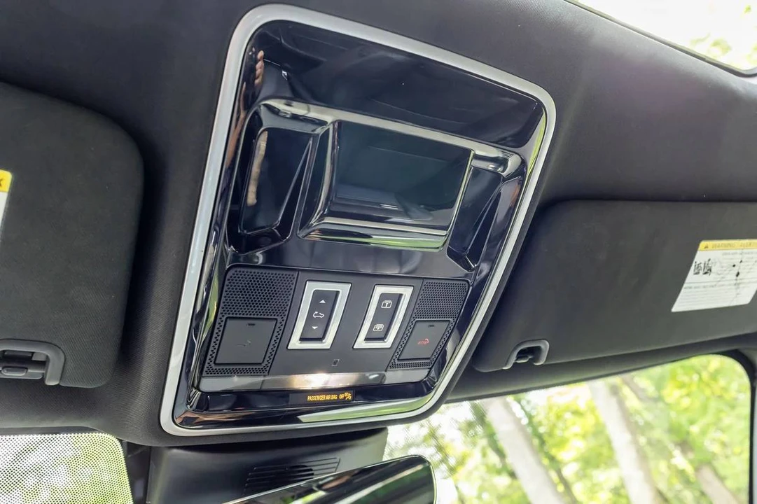 2017 Land Rover Range Rover L405 - Image 21 of 24