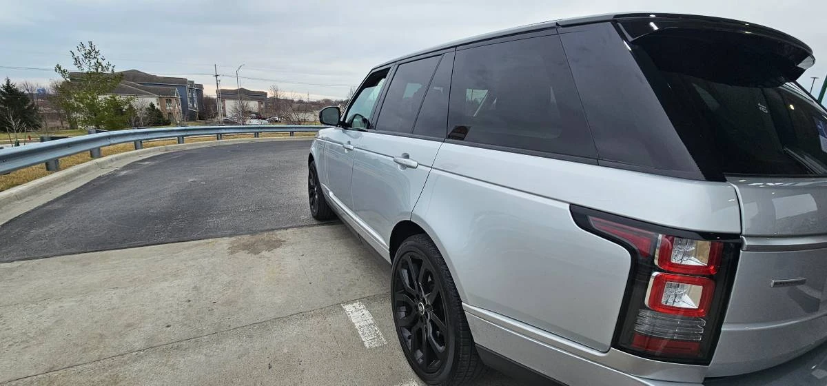 2015 Land Rover Range Rover L405 - Image 18 of 19