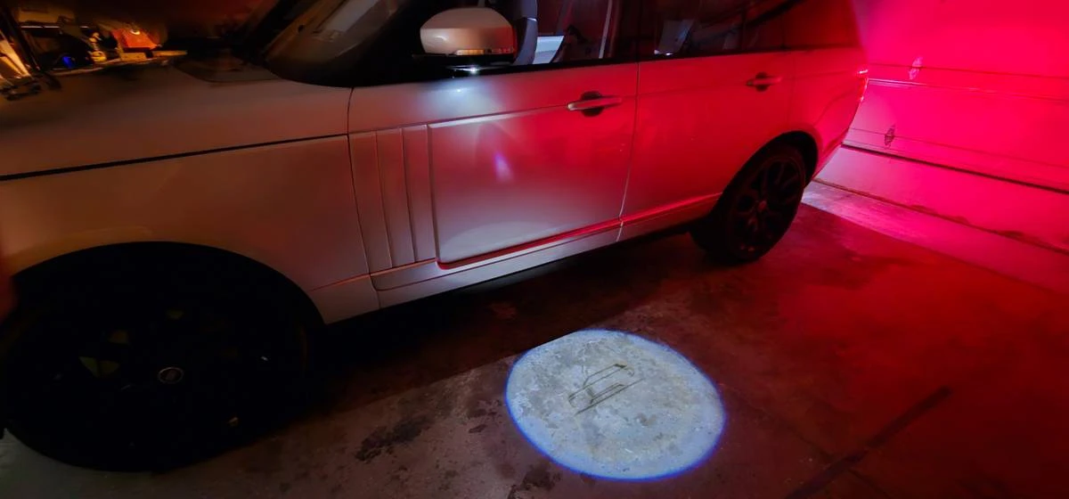 2015 Land Rover Range Rover L405 - Image 8 of 19