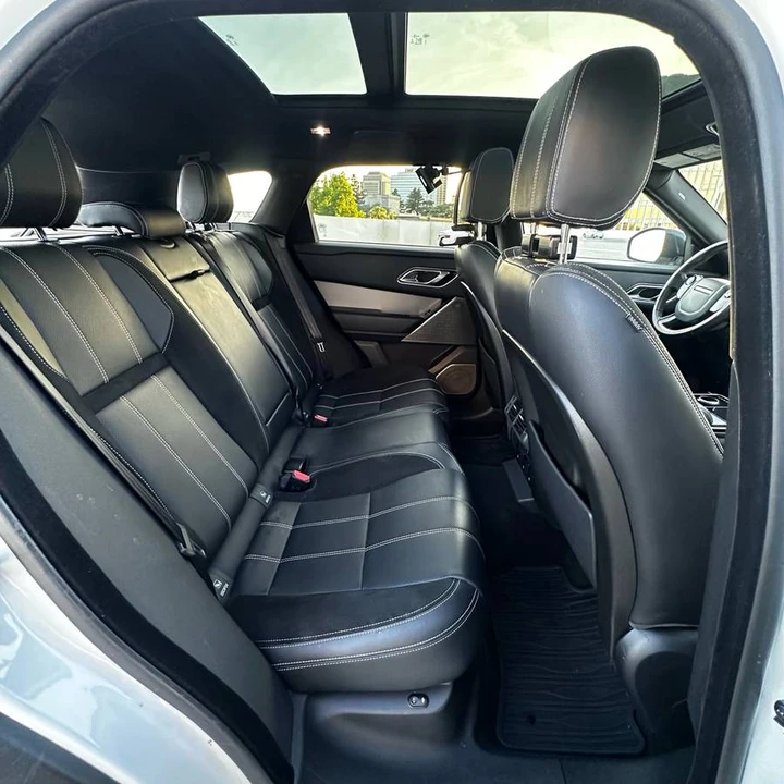 2018 Land Rover Range Rover Velar - Image 9 of 18