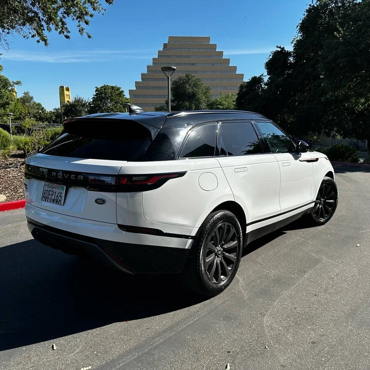 2018 Land Rover Range Rover Velar - Image 18 of 18