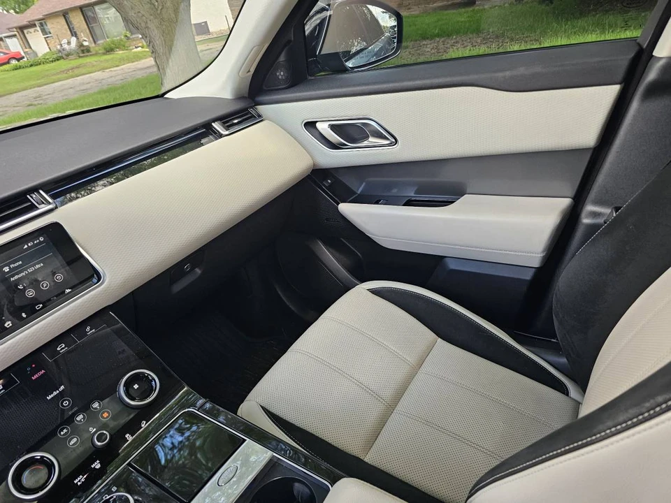 2019 Land Rover Range Rover Velar - Image 7 of 9