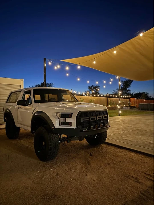 1995 Ford Bronco 5th Gen - Image 3 of 10
