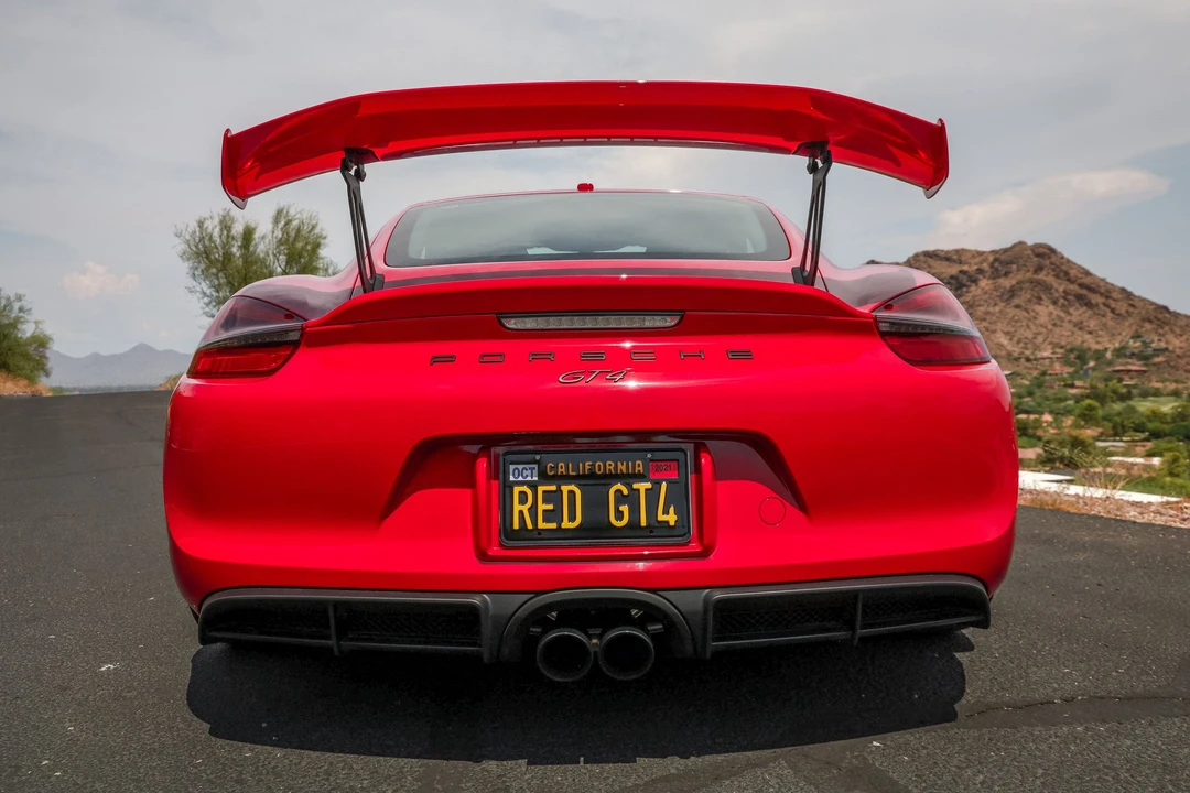 2016 Porsche 981 Cayman GT4 - Image 30 of 31
