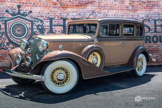 1933 LaSalle 345A V8 Four Door Classic