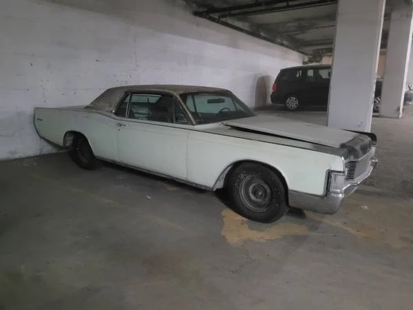 1968 Lincoln Continental 4th Gen - Image 7 of 12