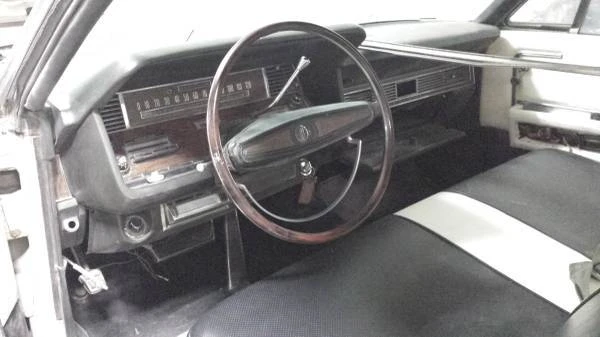 1968 Lincoln Continental 4th Gen - Image 10 of 12