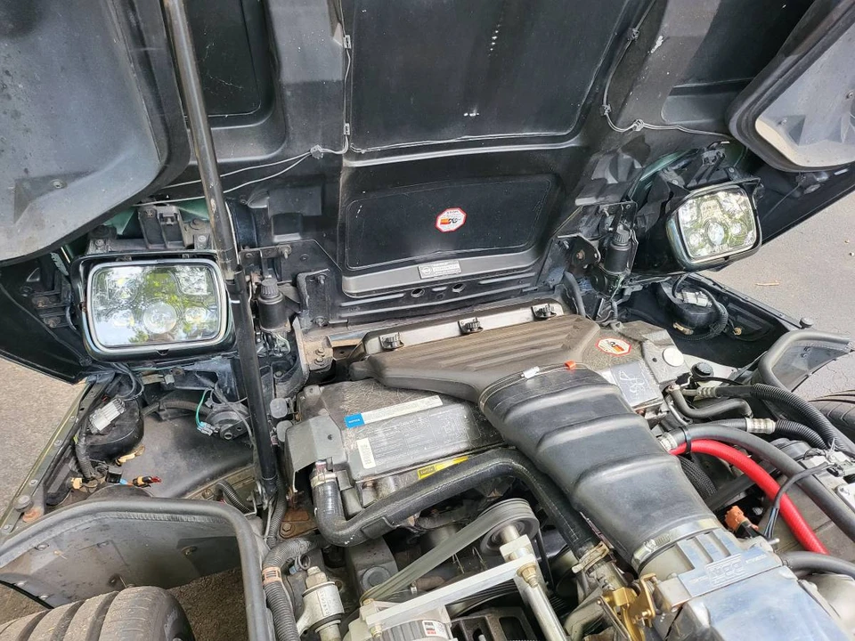 1991 Chevrolet Corvette C4 - Image 11 of 15