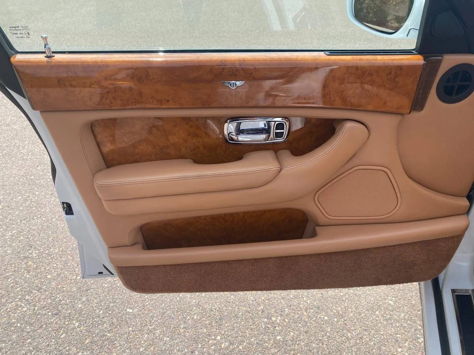 1999 Bentley Arnage - Image 16 of 24