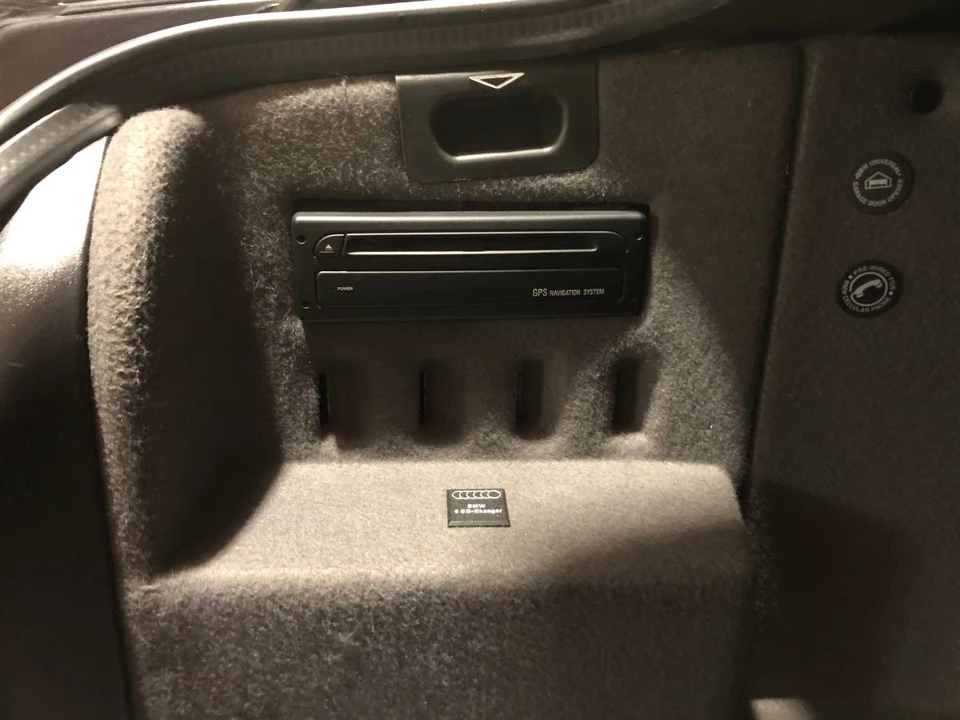 2000 BMW E39 M5 - Image 9 of 24