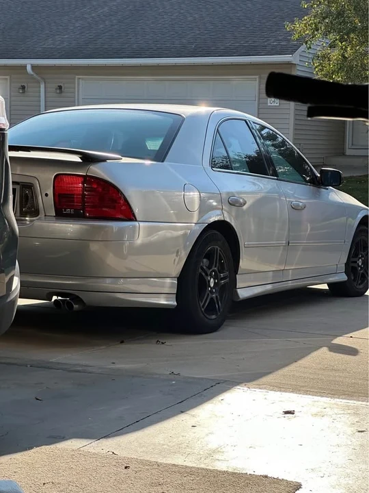 2002 Lincoln LS - Image 2 of 7