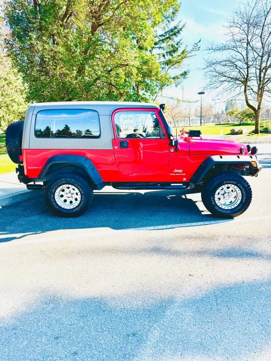 2004 Jeep TJ Wrangler - Image 2 of 18