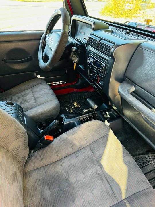 2004 Jeep TJ Wrangler - Image 10 of 18