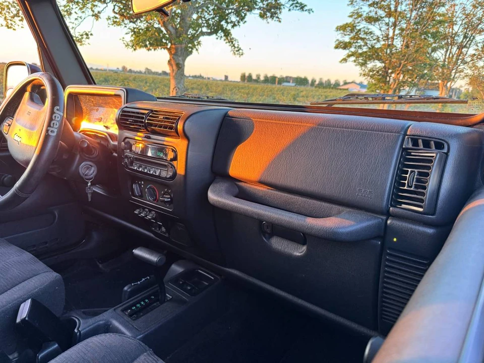 2004 Jeep TJ Wrangler - Image 11 of 20