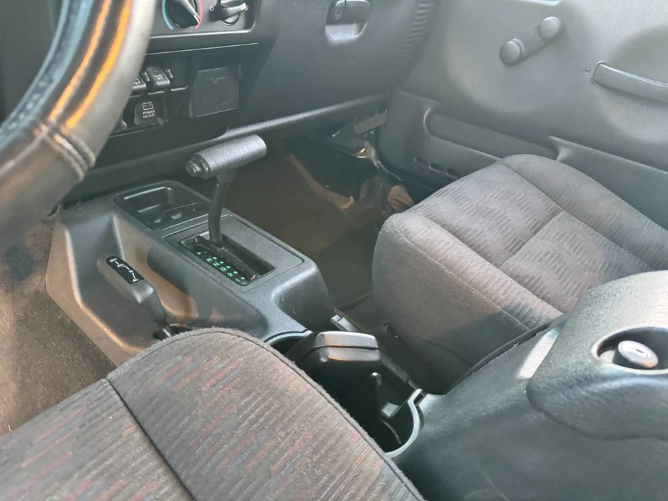 2004 Jeep TJ Wrangler - Image 9 of 20