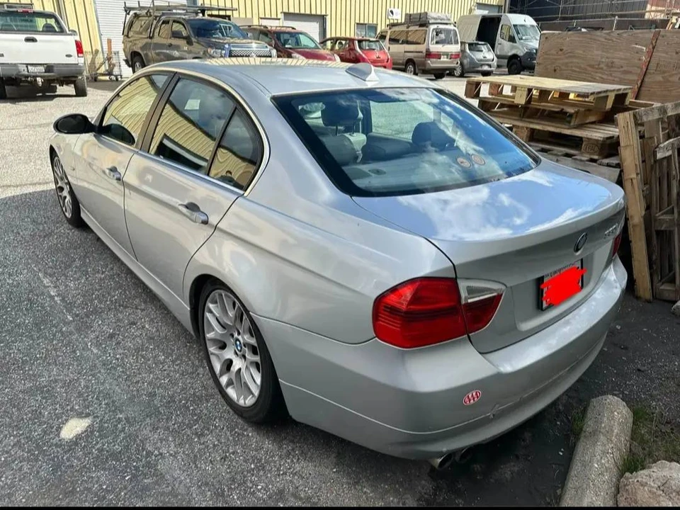 2006 BMW E46 330i & 330Ci - Image 2 of 6