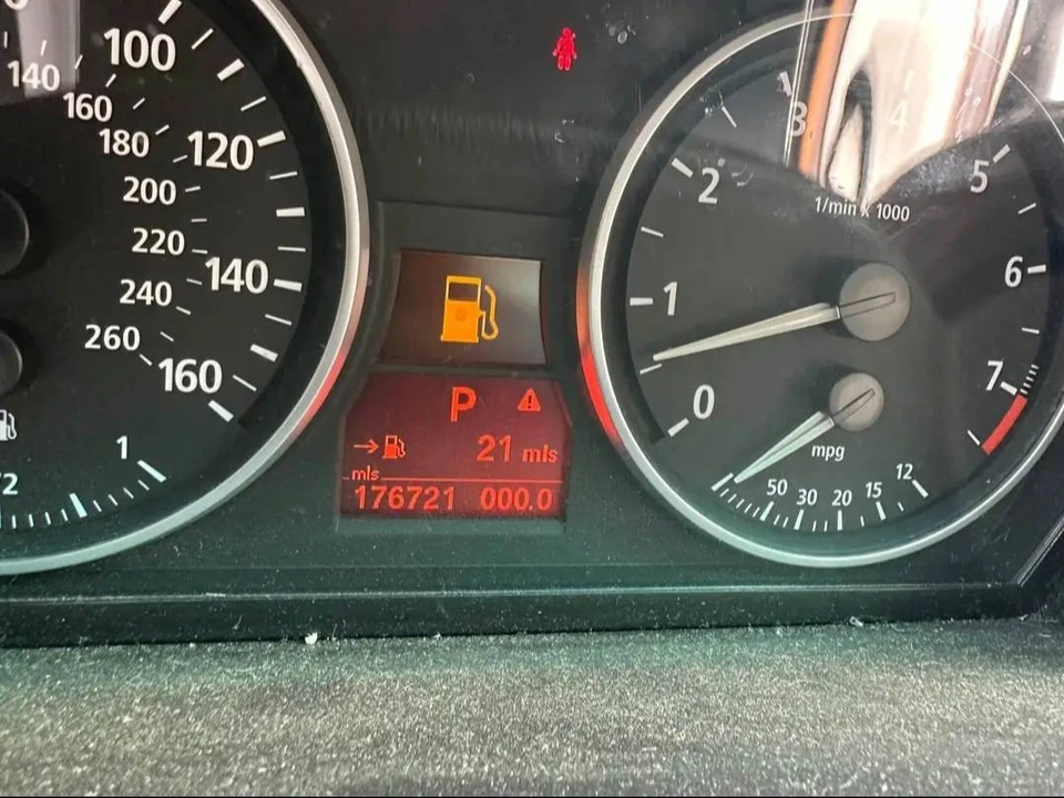 2006 BMW E46 330i & 330Ci - Image 6 of 6