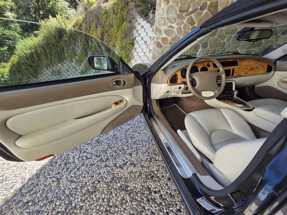 2006 Jaguar X100 XK8 - Image 17 of 24