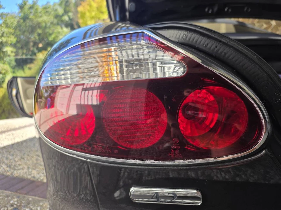 2006 Jaguar X100 XK8 - Image 7 of 24