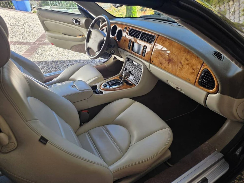 2006 Jaguar X100 XK8 - Image 14 of 24