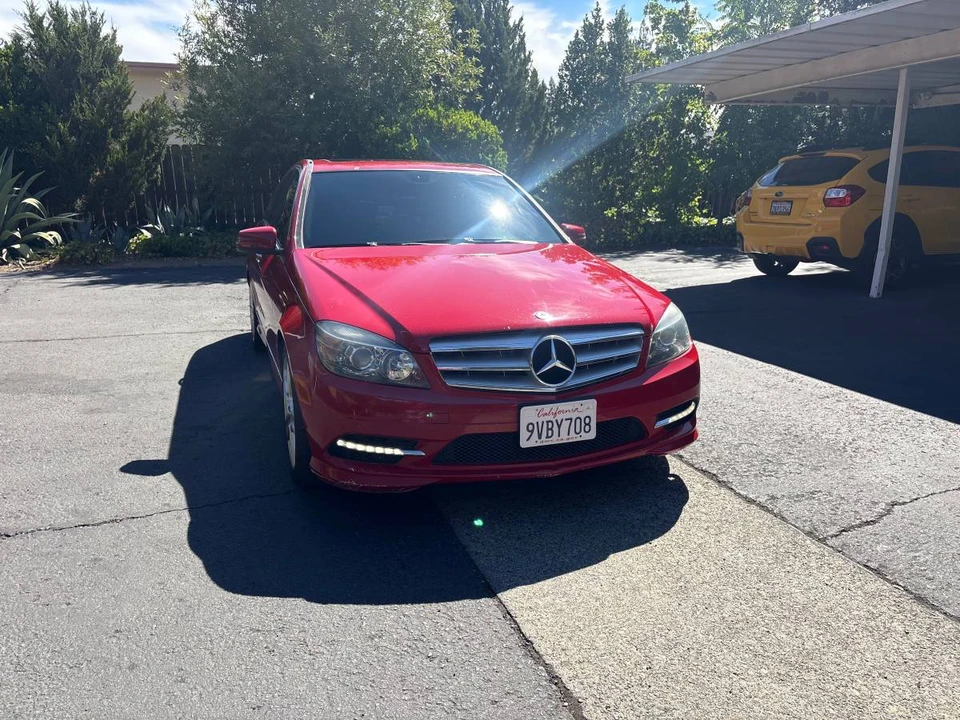 2011 Mercedes-Benz W204 C-Class - Image 2 of 22