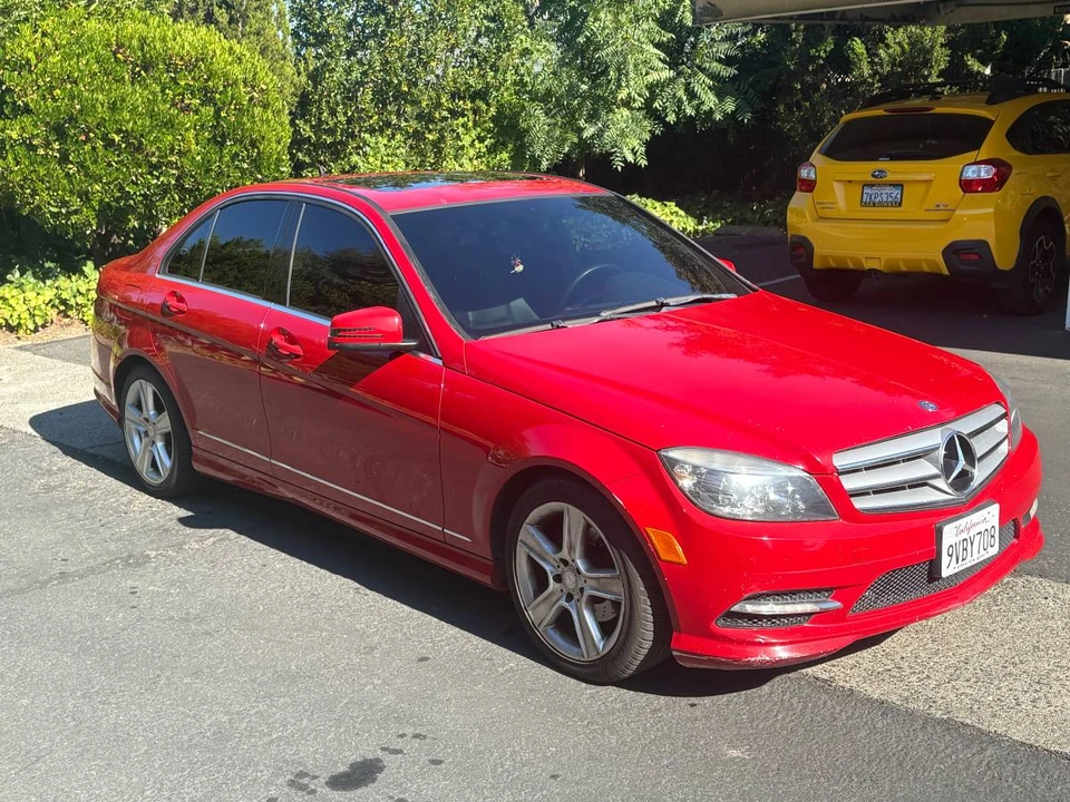 2011 Mercedes-Benz W204 C-Class - Image 3 of 22