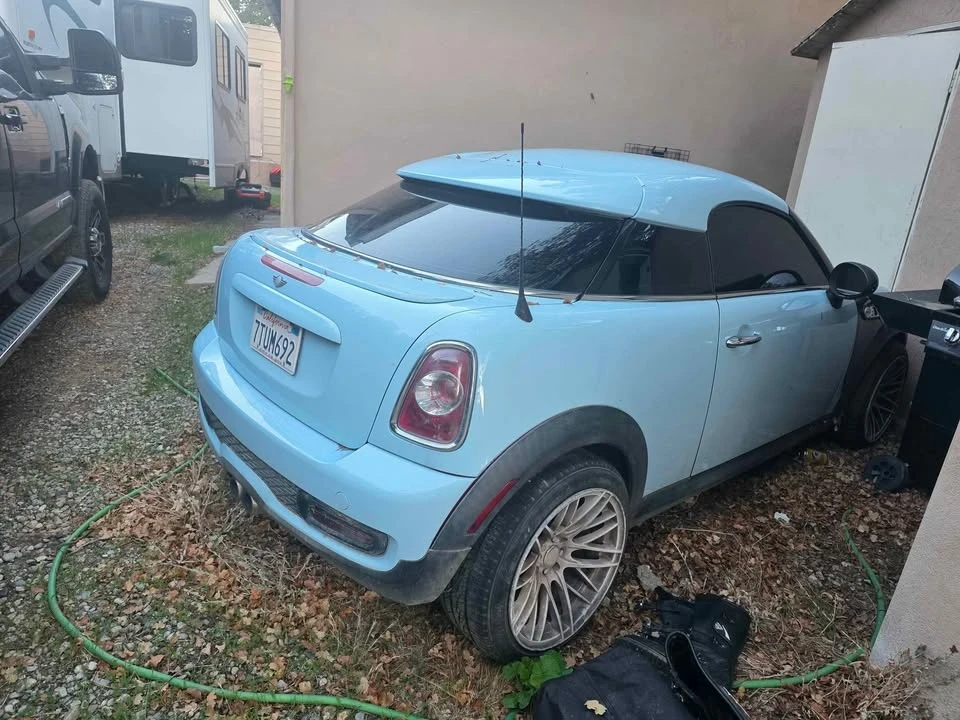 2012 Mini Coupe & Roadster - Image 2 of 6