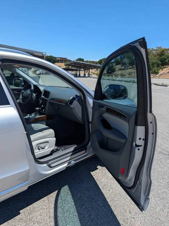 2015 Audi 8R Q5 - Image 11 of 15