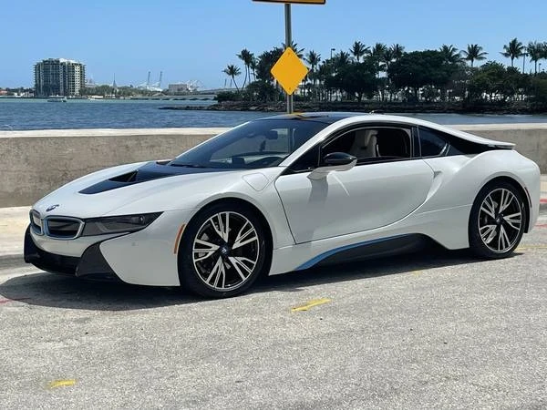 2015 BMW i8 - Image 4 of 21