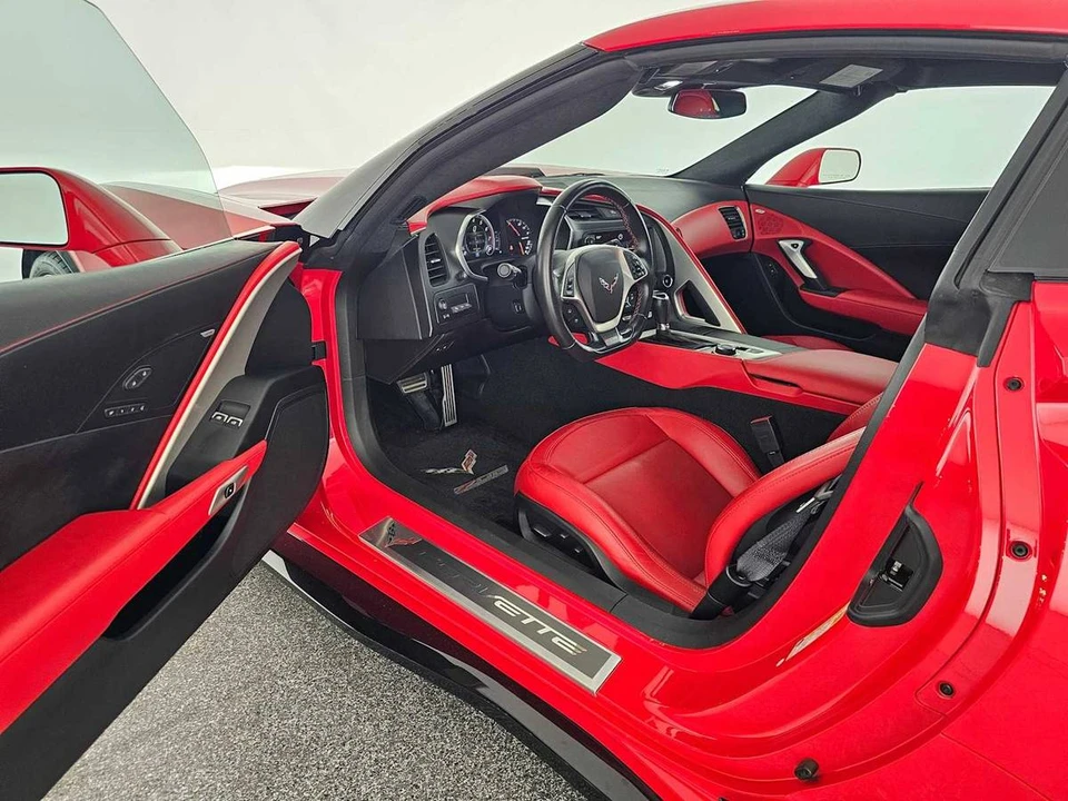 2015 Chevrolet Corvette C7 Z06 - Image 6 of 7