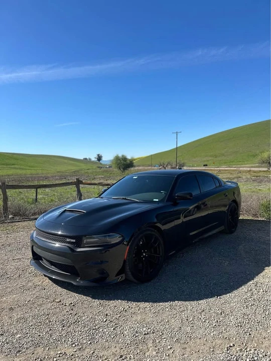 2018 Dodge Charger SRT & 392 7th Gen - Image 4 of 10
