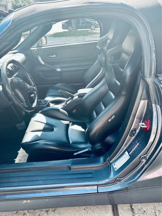 2005 Toyota MR2 Spyder/MR-S - Image 4 of 10