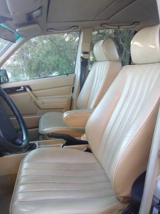 1989 Mercedes-Benz 190E - Image 9 of 11