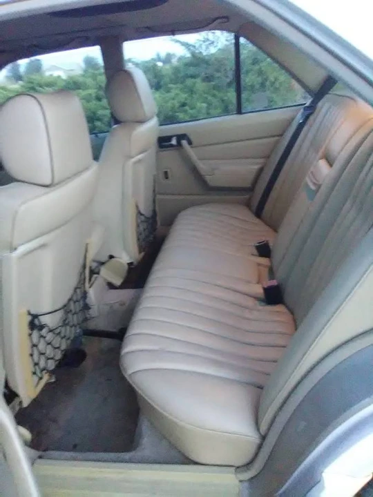 1989 Mercedes-Benz 190E - Image 11 of 11