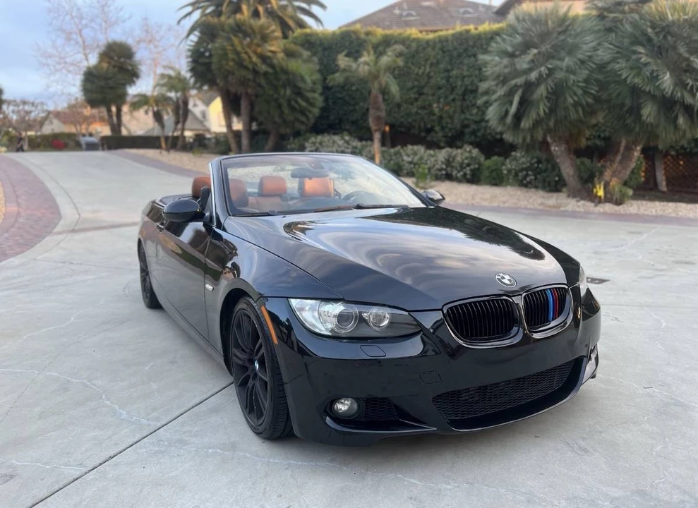 2009 BMW E93 335i Convertible - Image 5 of 11