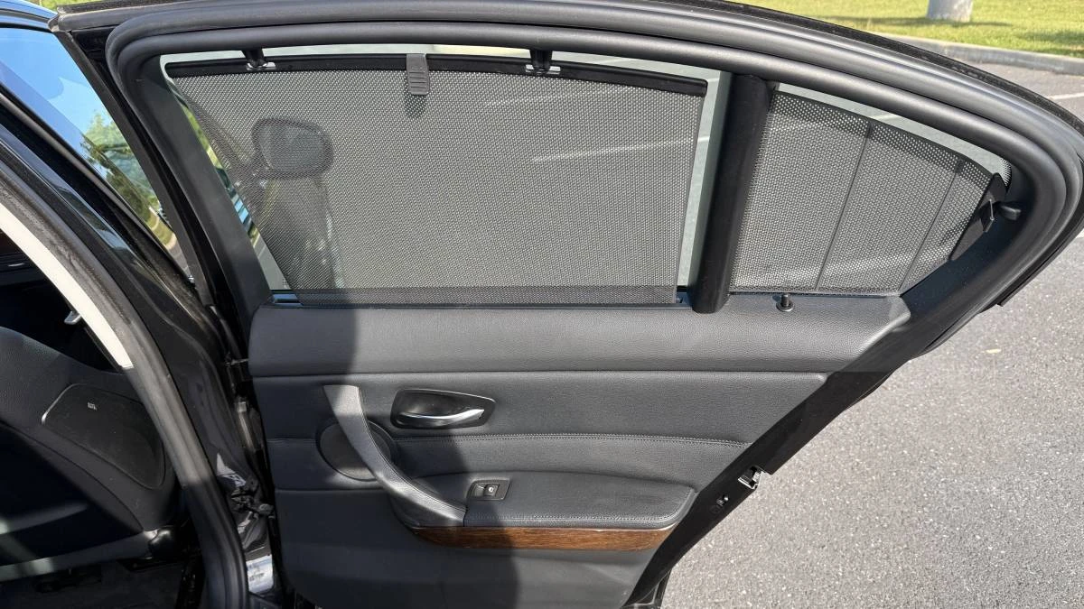 2011 BMW E90 3 Series Sedan - Image 21 of 24