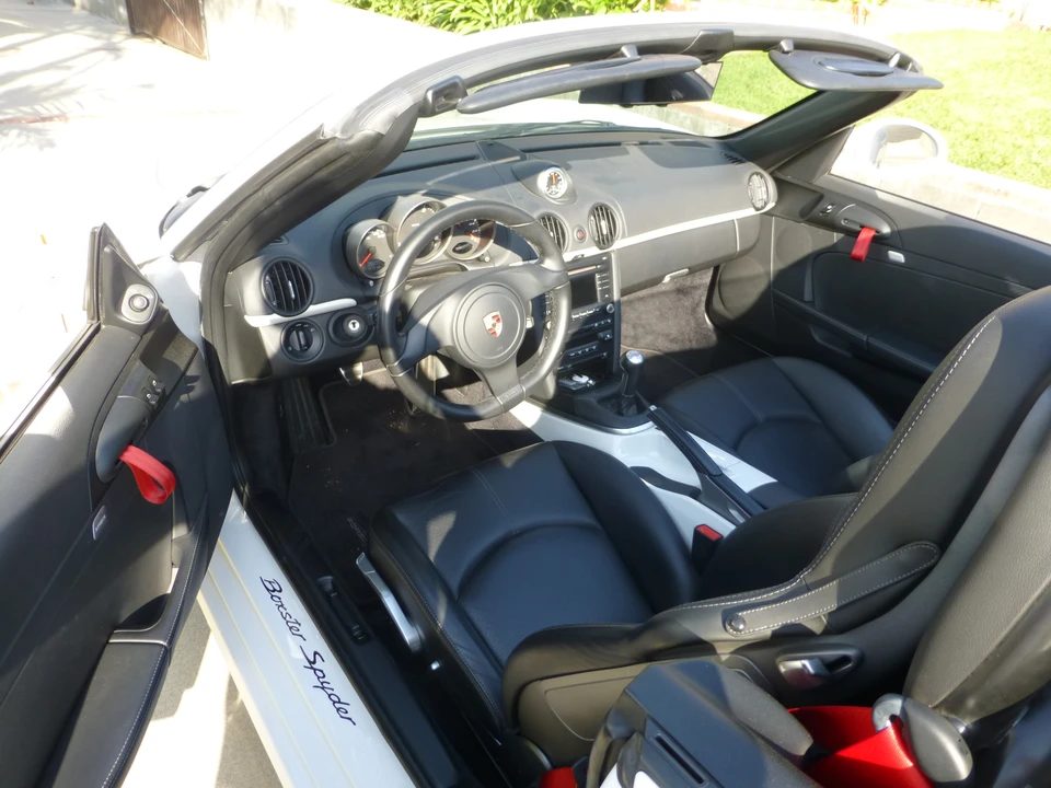 2011 Porsche 987 Boxster Spyder - Image 2 of 3