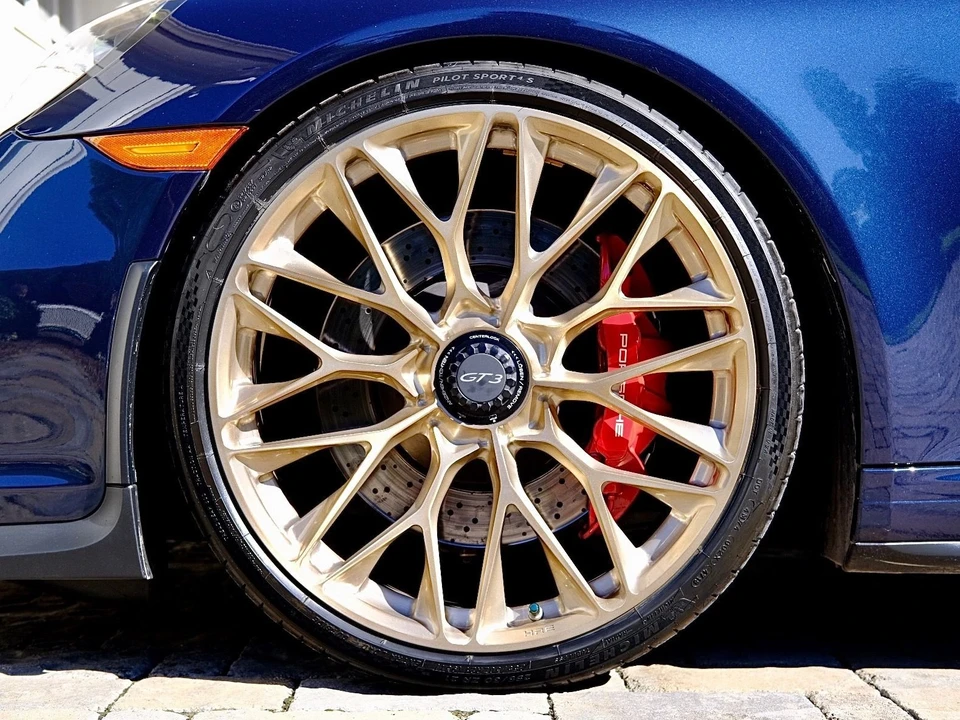 2015 Porsche 991 GT3 - Image 13 of 18