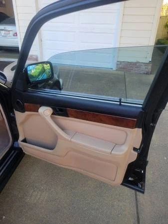 1990 BMW E32 7 Series - Image 9 of 14