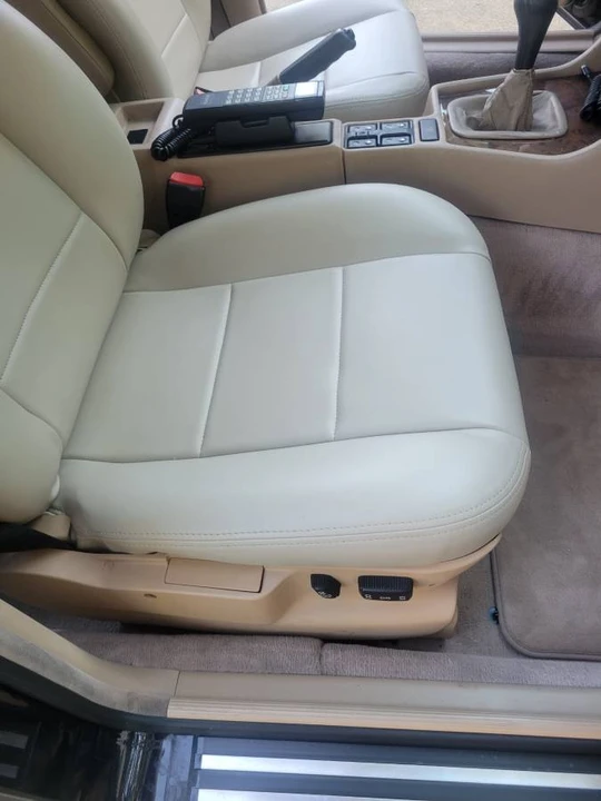1990 BMW E32 7 Series - Image 10 of 18