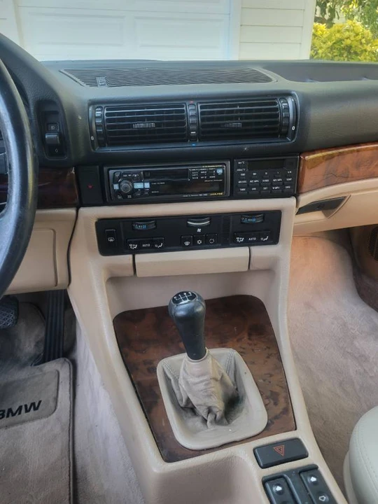 1990 BMW E32 7 Series - Image 12 of 14